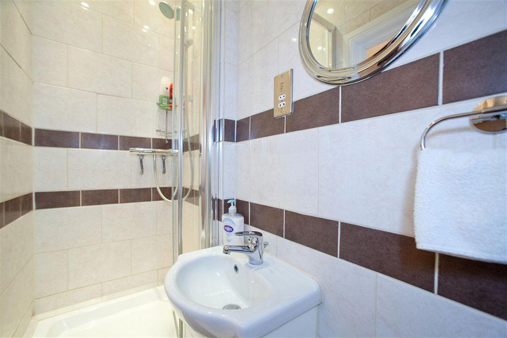 Milestone Apartments لندن المظهر الخارجي الصورة