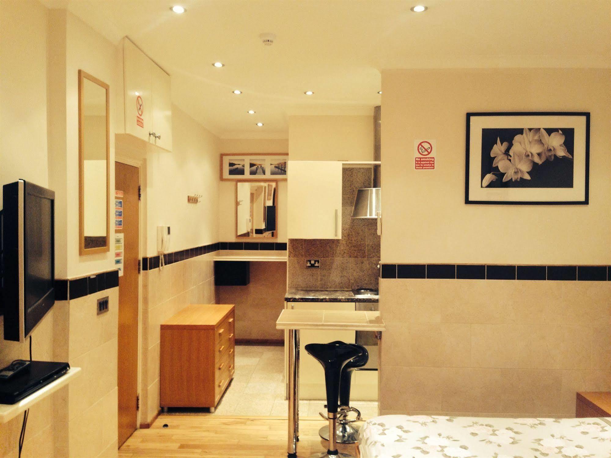 Milestone Apartments لندن المظهر الخارجي الصورة