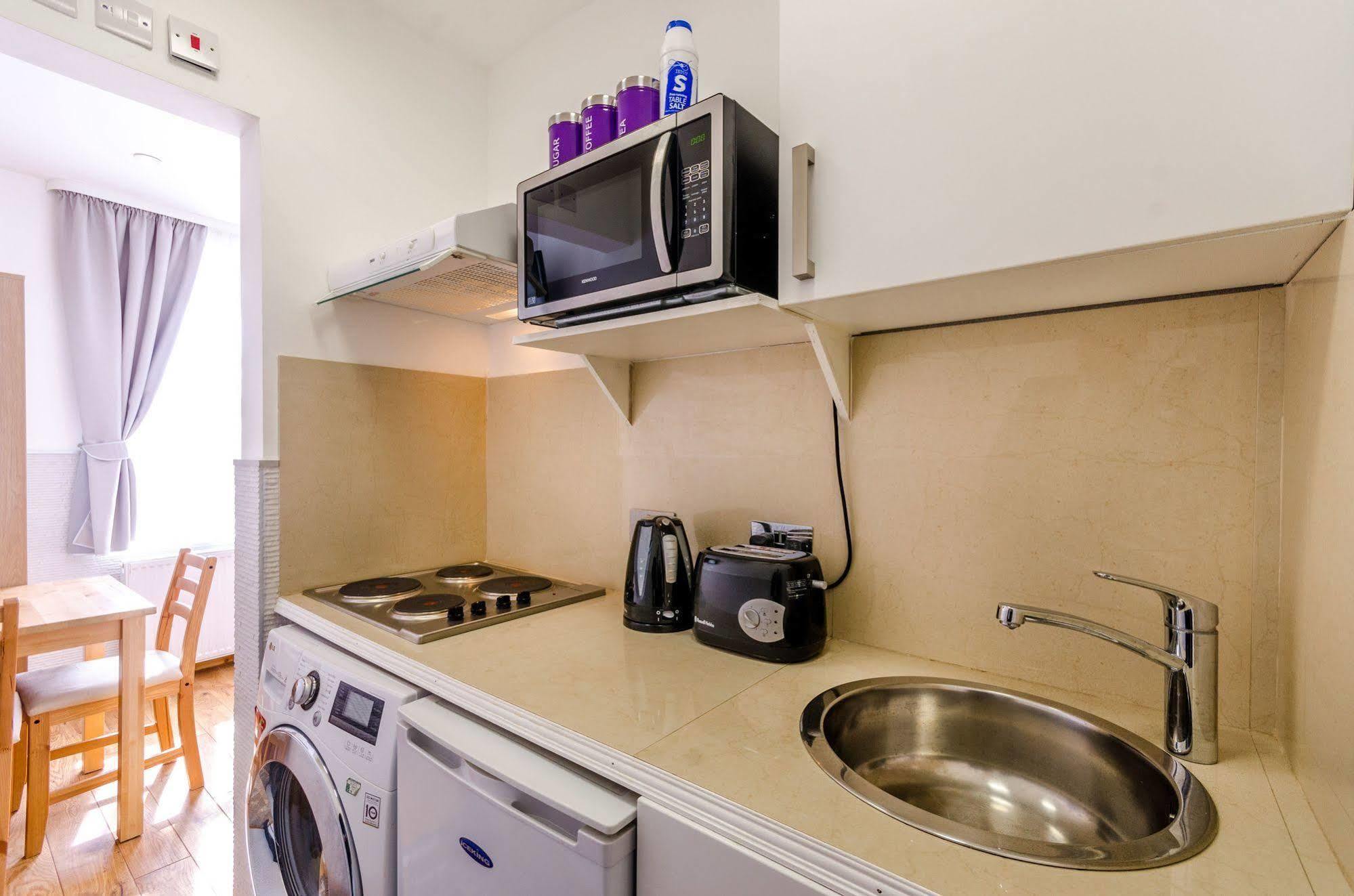 Milestone Apartments لندن المظهر الخارجي الصورة